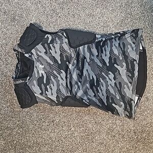 NWOT Under Armour Youth Game Day Armour Pro 5-Pad Integrated Shirt